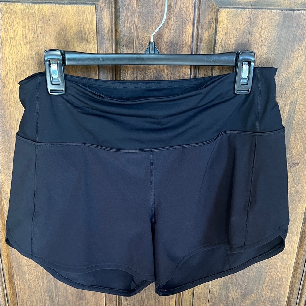 Lululemon Hottie Hot 4 inch Black Women's Athletic Shorts
New Without Tags